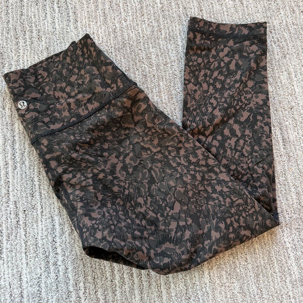 Lululemon Wunder Under High-Rise Tight (Wild Thing Camo Print)